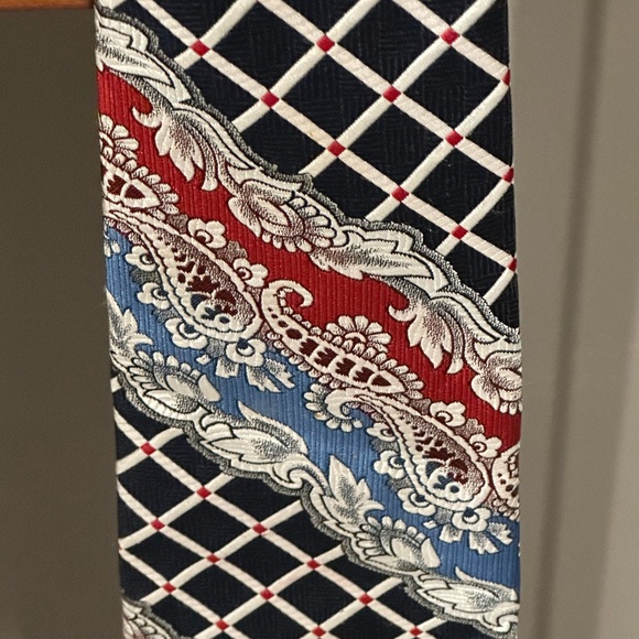 Christian Dior Vintage Tie - Picture 2 of 5